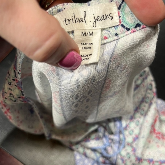 Tribal sleeveless blouse - Picture 3 of 8